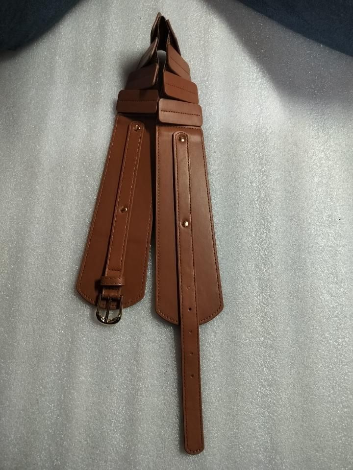 Women's Vintage Buckle Leather Wide Pin Buckle Elastic Waist Belt